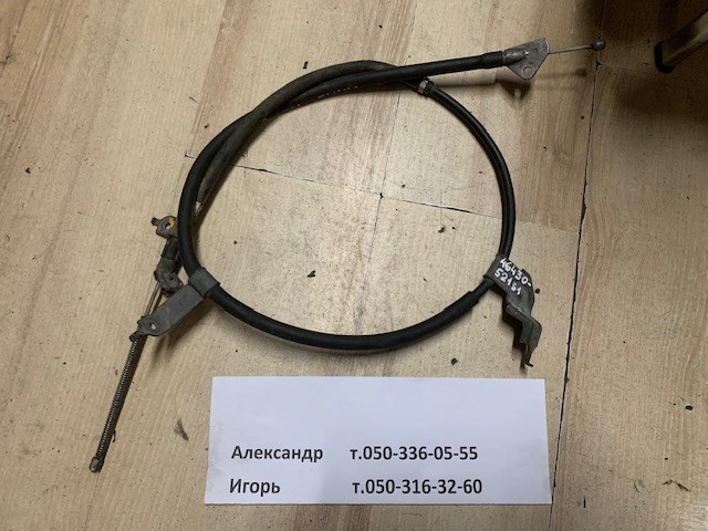 Трос стояночного тормоза задний левый 4643052151 TOYOTA