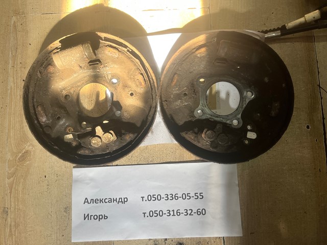 TOYOTA 4704332010 Диск опорный заднего тормозного барабана правый в наличии Одесса