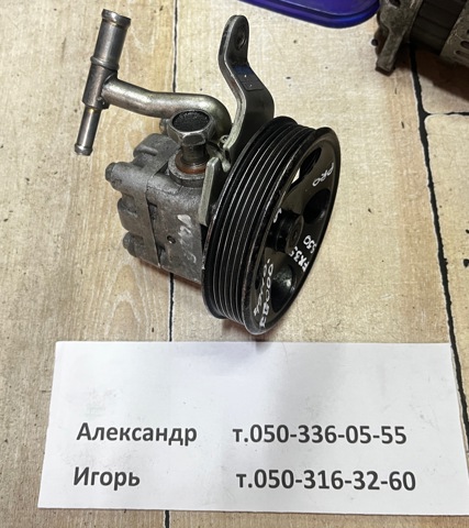 Насос рулевого механизма 49110CG000 NISSAN