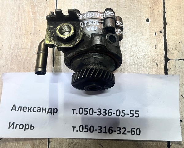 Насос гидроусилителя руля 49110VC100 NISSAN