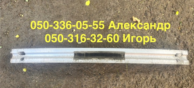 Усилитель бампера заднего 5217148090 TOYOTA