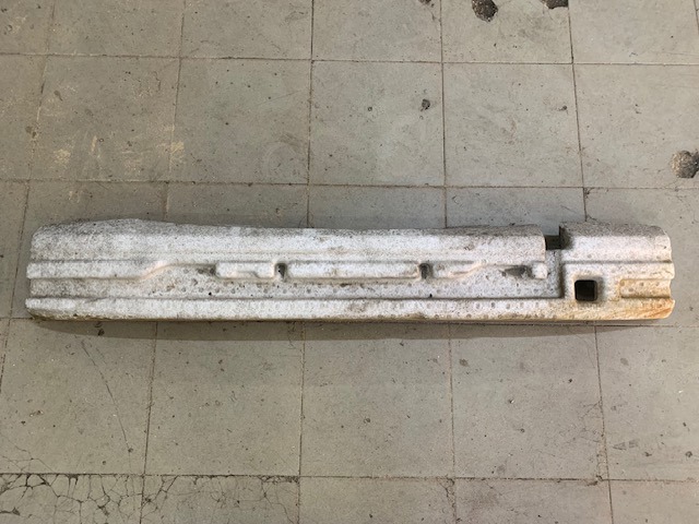 Абсорбер бампера переднего 5261150040 TOYOTA