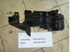 Дефлектор радиатора rh avensis 250 wagon 53293-05040
