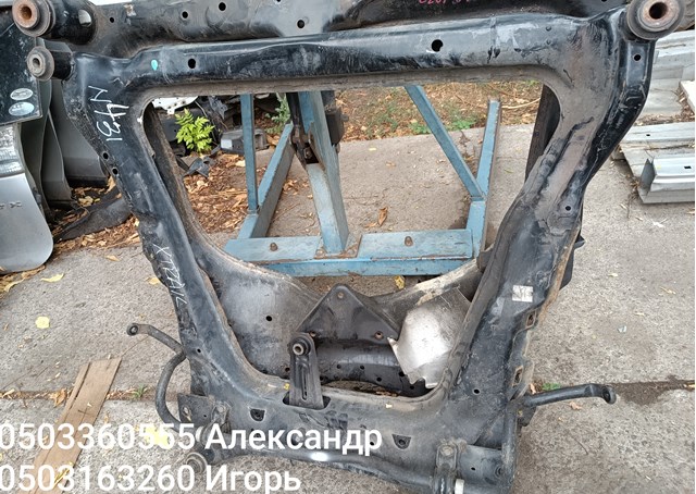 54400JG01B Балка передней подвески (подрамник) купить Кривой Рог