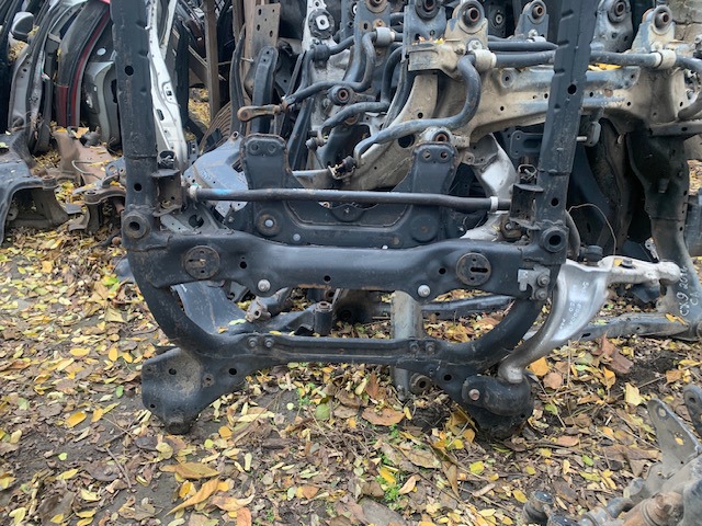 Передний нижний рычаг 54500EG00A NISSAN