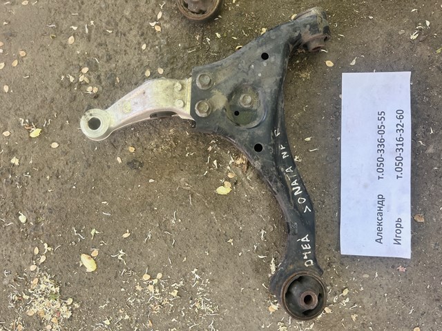 Рычаг передней подвески нижний, правый 545013K500 HYUNDAI