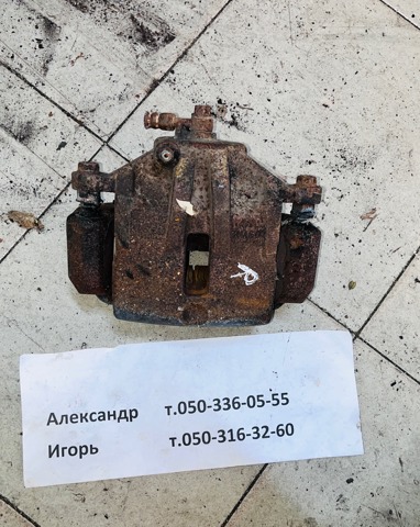 Суппорт тормозной, передний, правый 581300Z000 HYUNDAI