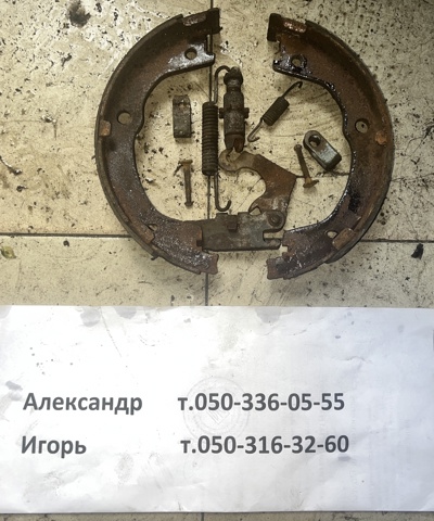 Разжимной механизм колодок ручника 582502B000 HYUNDAI