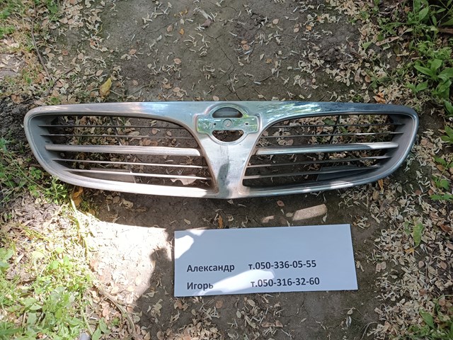 Решетка 623103Y510 NISSAN