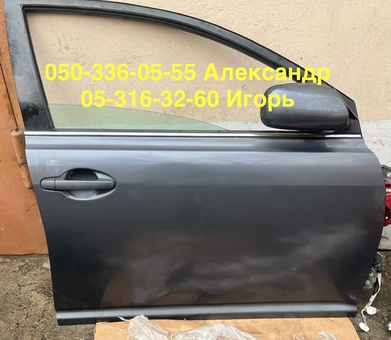 Стекло передней правой двери 6810105030 TOYOTA
