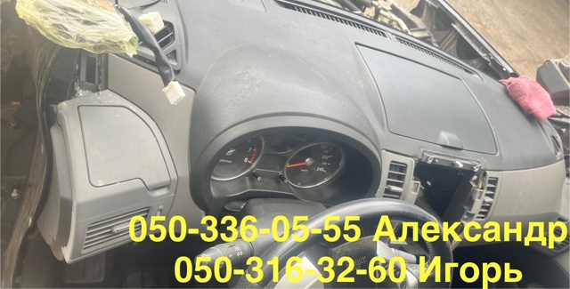 NISSAN 68200JG40A в наличии Кривой Рог