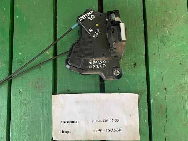 6903042210 TOYOTA Замок передней правой двери купить в Житомир
