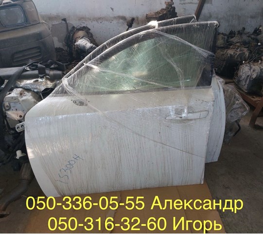 Замок передней левой двери 6904053100 TOYOTA