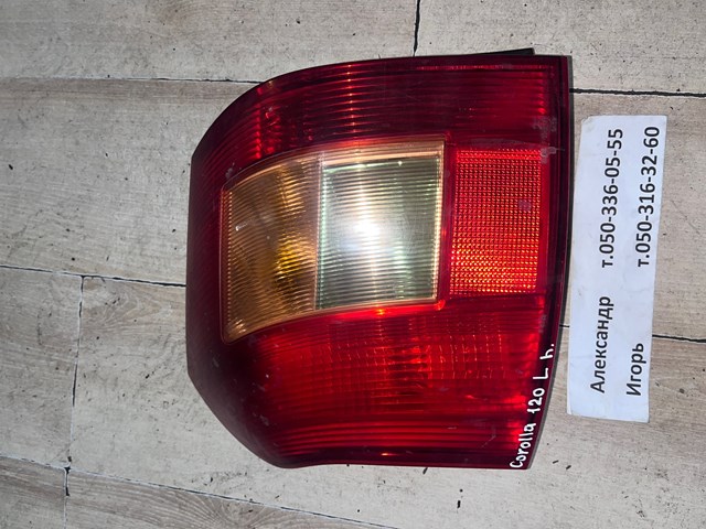 Фонарь задний левый 8156102150 TOYOTA