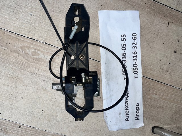 NISSAN 826119U01A Держатель наружной ручки двери задней левой в наличии Днепр