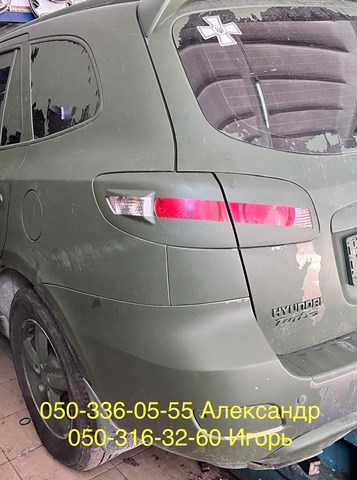 HYUNDAI 878102B000 Стекло кузова (багажного отсека) левое в наличии Черкассы