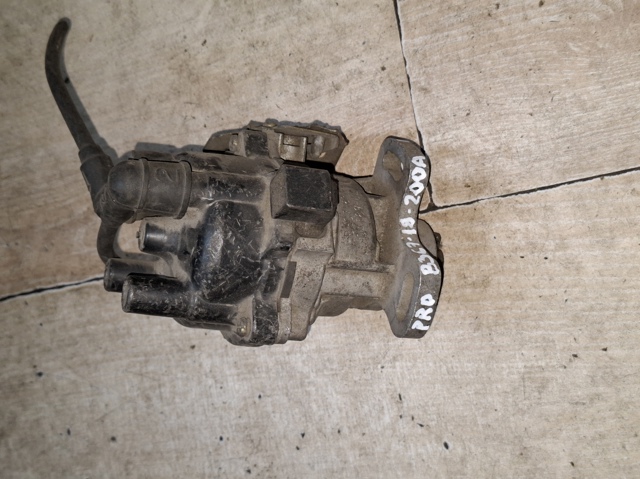 MAZDA B3C718200A в наличии Ирпень
