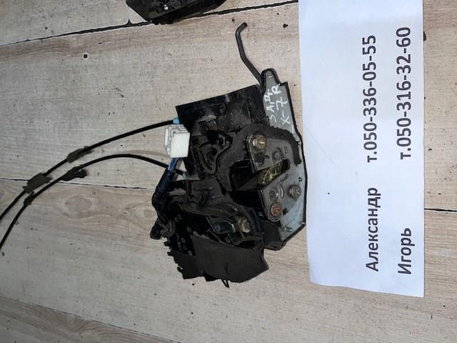Замок задней правой двери  EH1472310E MAZDA