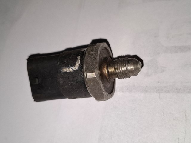 Топливная рампа L3K913150A MAZDA