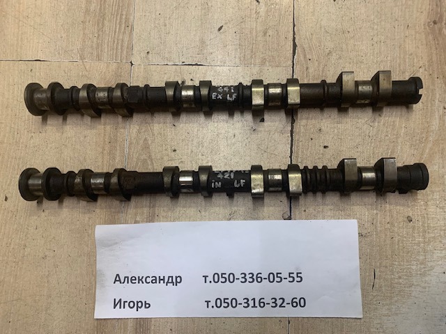 Распредвал двигателя, впускной LF1712421 MAZDA