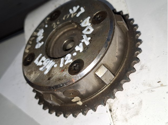 LF94-12-4X0A Mazda Звездочка-шестерня распредвала двигателя, впускного