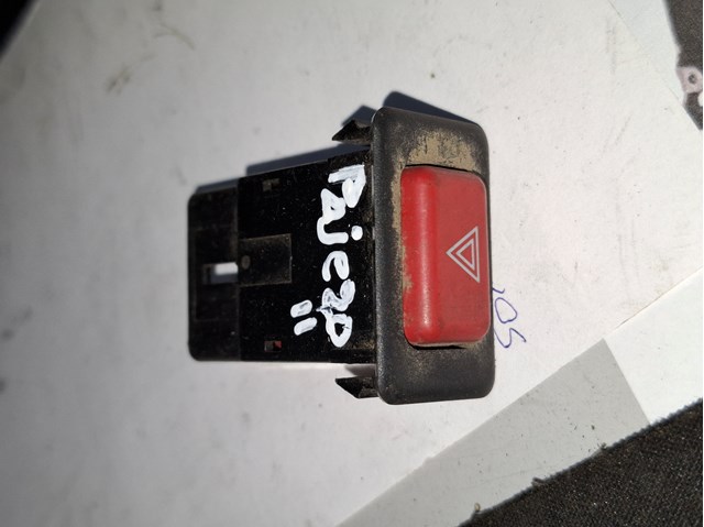 MB652291 MITSUBISHI Кнопка аварийки купить в Одесса