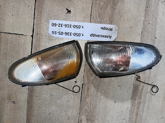 MB821050 Указатель поворота правый купить Чернигов