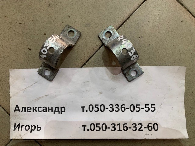 MR403646 MITSUBISHI Хомут крепления втулки стабилизатора переднего купить в Чернигов