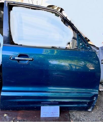 Пассажирская передняя дверь MR555438 MITSUBISHI