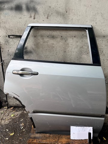 Дверь пассажирская задняя правая MR954672 MITSUBISHI