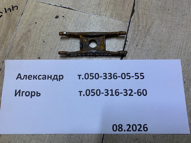 Кронштейн крепления форсунки RF7J13H75A MAZDA