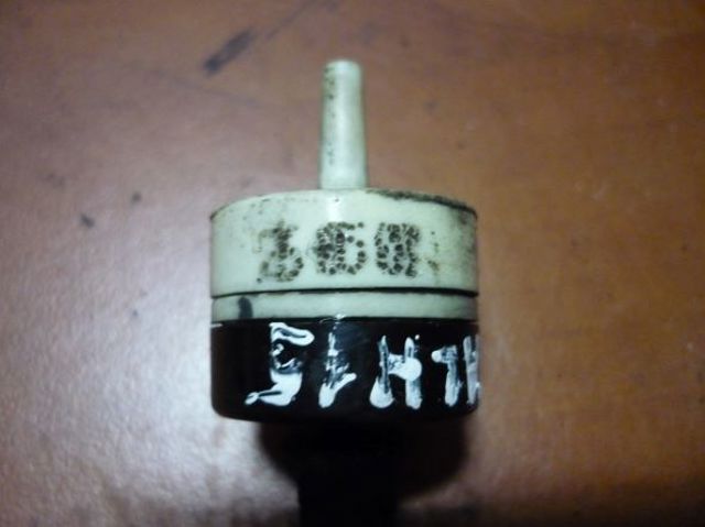 046905291A VAG Клапан обратный пневматический купить в Ровно