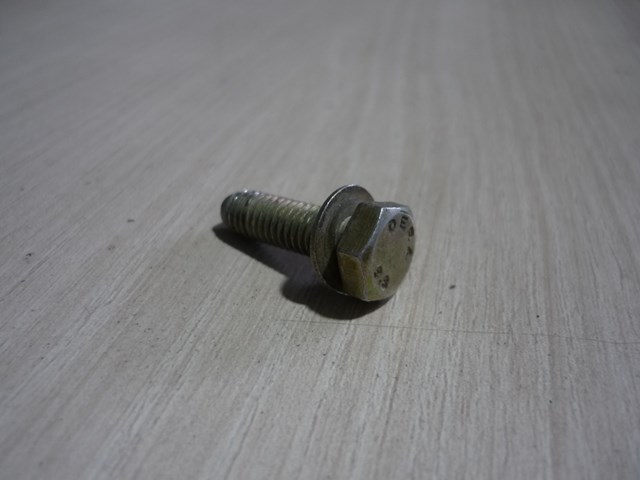 Болт крепления переднего рычага, нижнего 07119904527 BMW