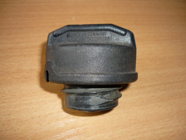 Пробка топливного бака Ауди А8 D3