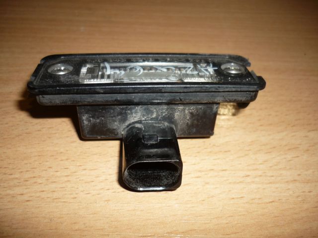 Фонарь подсветки заднего номера 1J6943021B VAG