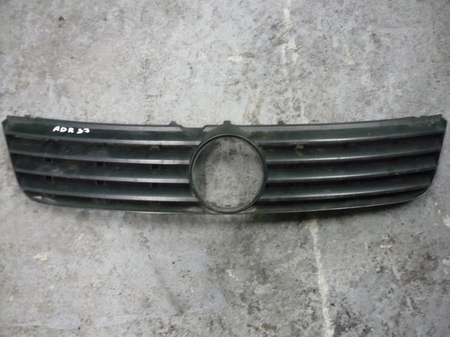 Решетка 3B0853653FB41 VAG
