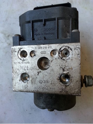 Блок управления ABS 8E0614111 VAG