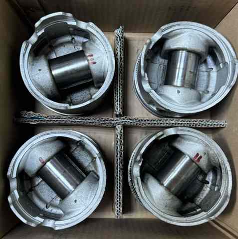 Комплект стандартных поршней 623505 OPEL