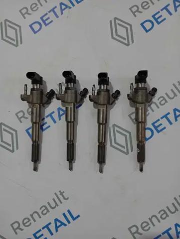Форсунка инжектора 166000372R RENAULT