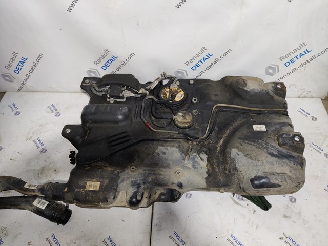 Насос погружной в баке 172021439R RENAULT