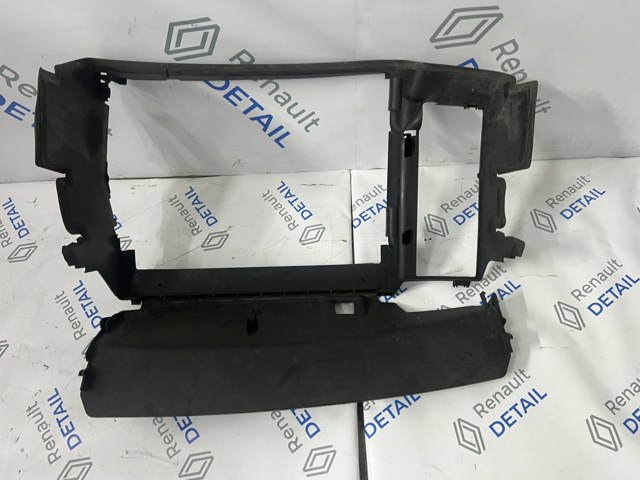 RENAULT 215549373R Воздуховод (дефлектор) радиатора в наличии Киев