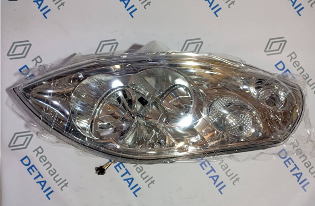 Правая блок фара 260608716R RENAULT