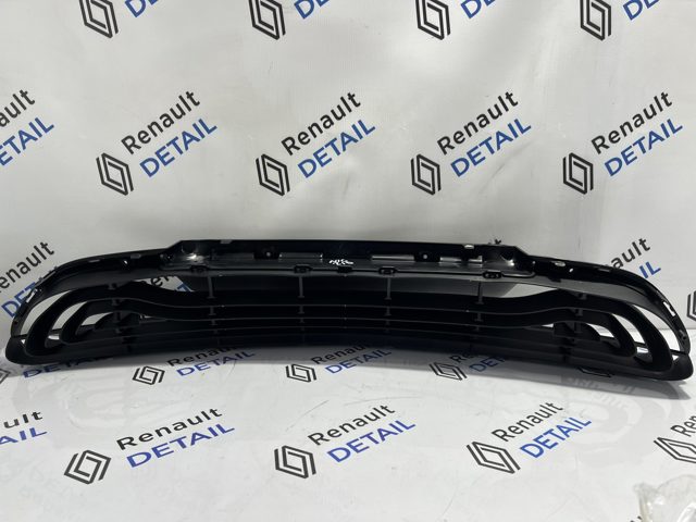 622542499R RENAULT Решетка радиатора купить в Ужгород