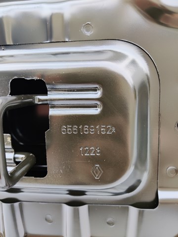 651002883R RENAULT Капот купить в Днепр