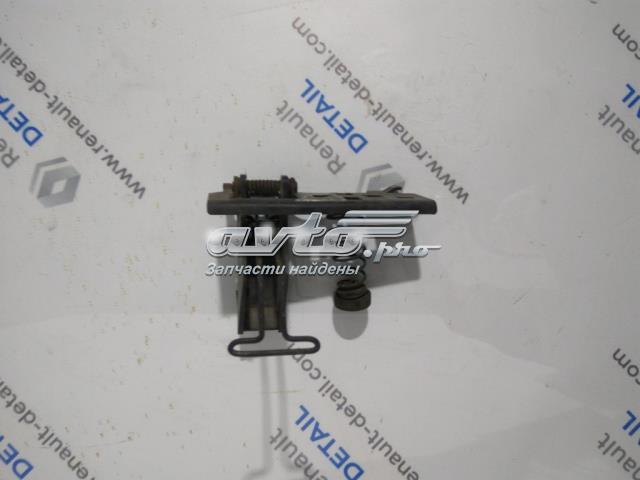 656030007R RENAULT Кронштейн замка капота купить в Львов
