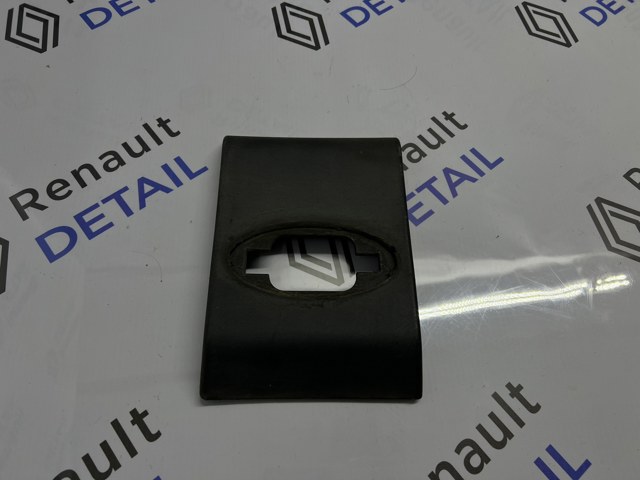 Накладка стойки кузова внешняя, центральная левая 768570130R RENAULT