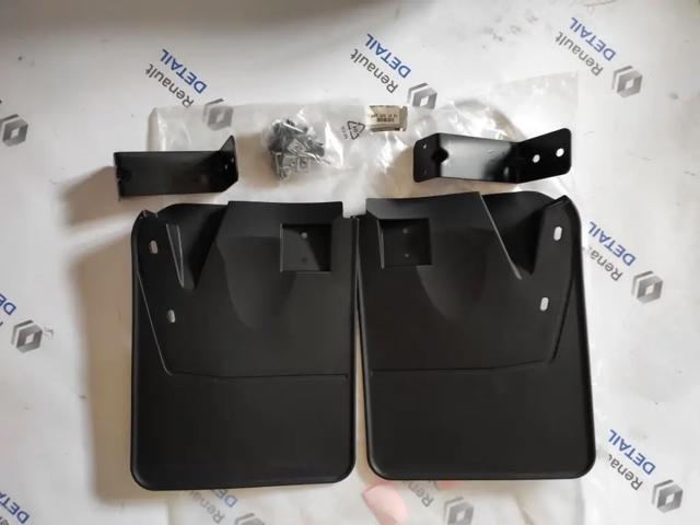 Комплект задних брызговиков 788130068R RENAULT