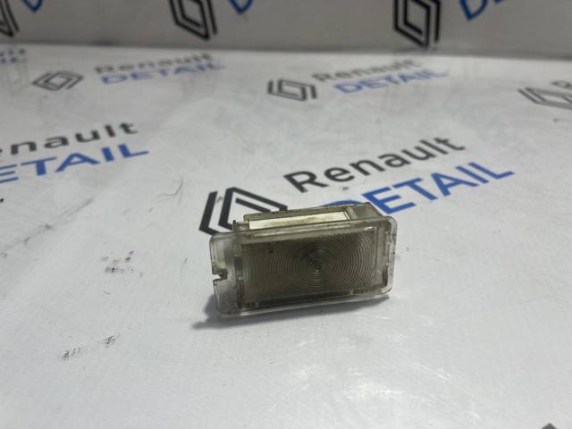 Плафон подсветки багажного отсека 8200418356 RENAULT