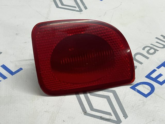 Фара противотуманная задняя, правая 8200419908 RENAULT