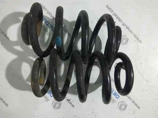Пружина передней подвески 8200720688 RENAULT